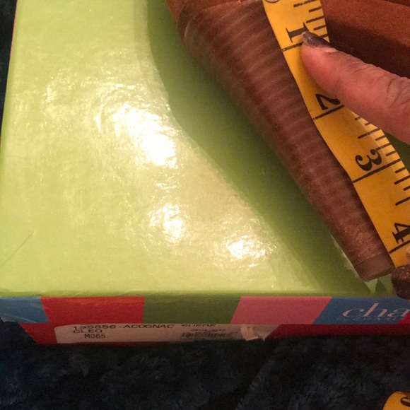 Boots - Picture 2 of 6